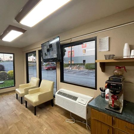 Western Inn Marietta Smyrna Bagian luar foto