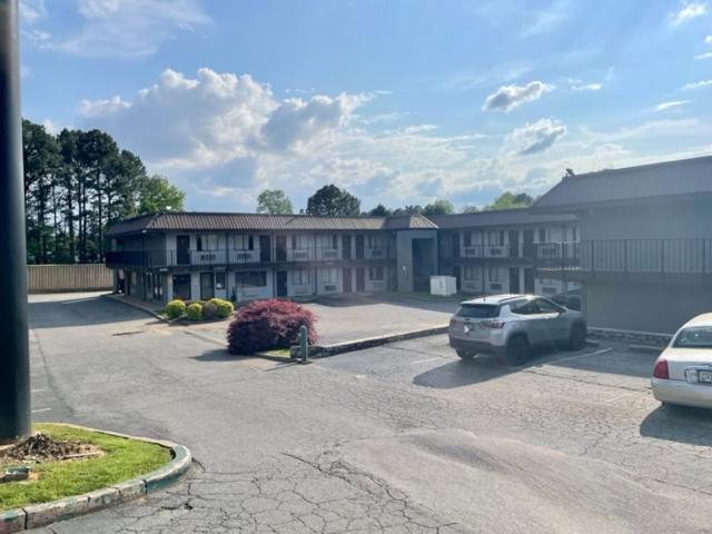 Western Inn Marietta Smyrna Bagian luar foto